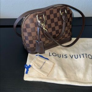 Louis Vuitton Alma BB